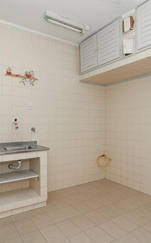 Apartamento à venda com 68m², 2 quartos e sem vagaCozinha