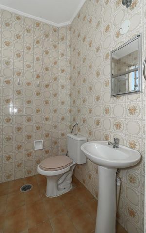 Apartamento à venda com 68m², 2 quartos e sem vagaBanheiro Social