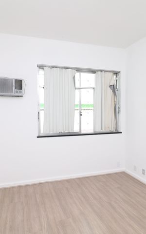Casa à venda com 300m², 5 quartos e 4 vagasQuarto 2
