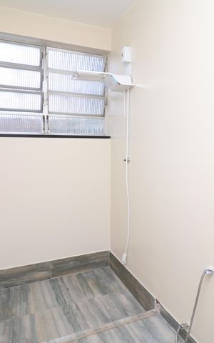 Casa à venda com 300m², 5 quartos e 4 vagasBanheiro da Suíte