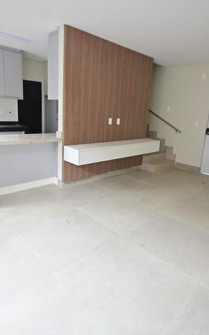 Casa de condomínio para alugar com 153m², 3 quartos e 2 vagas Casa de condomínio para alugar com 153m², 3 quartos e 2 vagasSala
