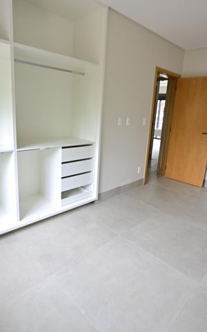Casa de condomínio para alugar com 153m², 3 quartos e 2 vagas Casa de condomínio para alugar com 153m², 3 quartos e 2 vagasSuíte 2