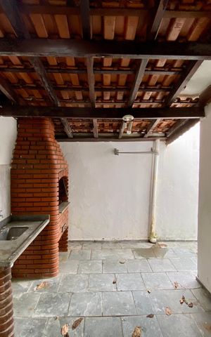Casa para alugar com 200m², 3 quartos e 1 vaga Casa para alugar com 200m², 3 quartos e 1 vagaÁrea comum - Churrasqueira