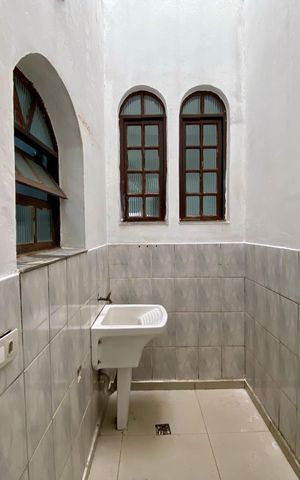 Casa para alugar com 200m², 3 quartos e 1 vaga Casa para alugar com 200m², 3 quartos e 1 vagaÁrea de Serviço