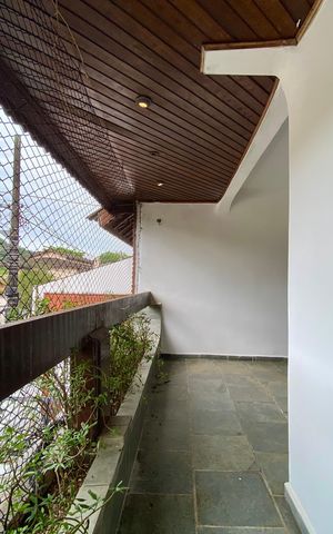 Casa para alugar com 200m², 3 quartos e 1 vaga Casa para alugar com 200m², 3 quartos e 1 vagaVaranda da Suíte