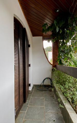 Casa para alugar com 200m², 3 quartos e 1 vaga Casa para alugar com 200m², 3 quartos e 1 vagaVaranda da Suíte