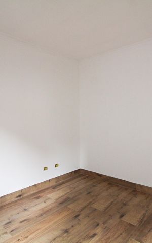 Casa à venda com 120m², 3 quartos e 2 vagas Casa à venda com 120m², 3 quartos e 2 vagasQuarto 3
