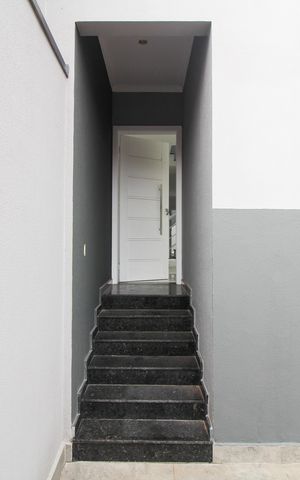 Casa à venda com 120m², 3 quartos e 2 vagas Casa à venda com 120m², 3 quartos e 2 vagasGaragem