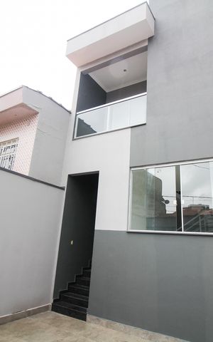 Casa à venda com 120m², 3 quartos e 2 vagas Casa à venda com 120m², 3 quartos e 2 vagasGaragem