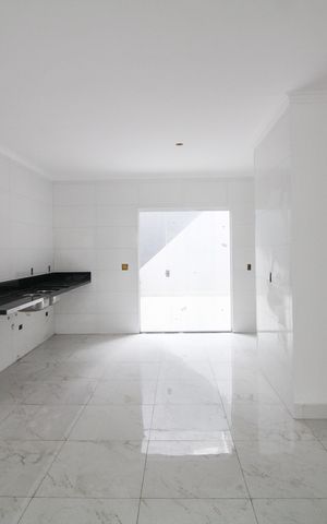 Casa à venda com 120m², 3 quartos e 2 vagas Casa à venda com 120m², 3 quartos e 2 vagasCozinha / Sala de Jantar