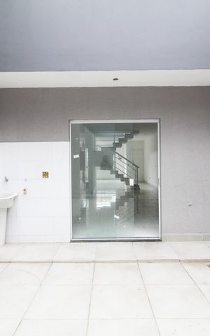 Casa à venda com 120m², 3 quartos e 2 vagas Casa à venda com 120m², 3 quartos e 2 vagasÁrea de Serviço
