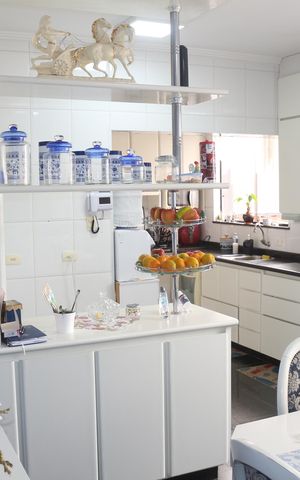 Casa para alugar com 279m², 3 quartos e 8 vagasCozinha
