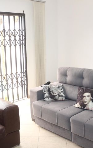 Casa para alugar com 279m², 3 quartos e 8 vagasSala de TV