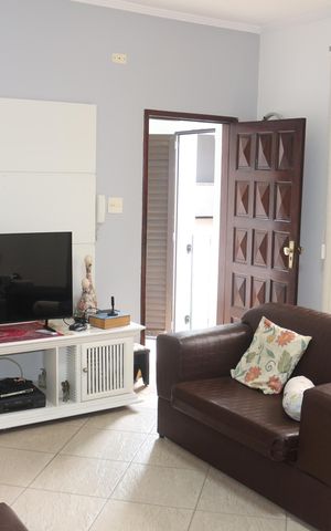 Casa para alugar com 279m², 3 quartos e 8 vagasSala de TV