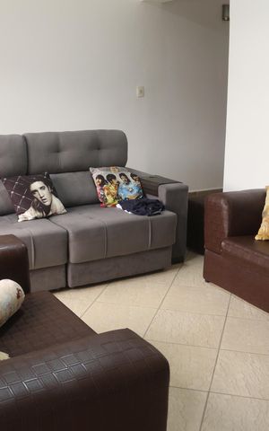 Casa para alugar com 279m², 3 quartos e 8 vagasSala de TV