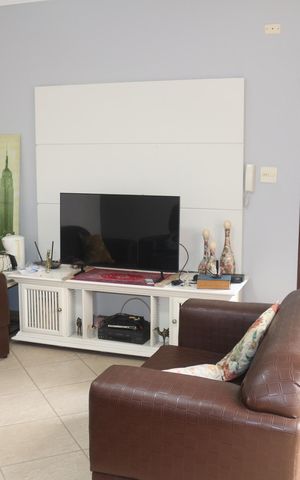 Casa para alugar com 279m², 3 quartos e 8 vagasSala de TV