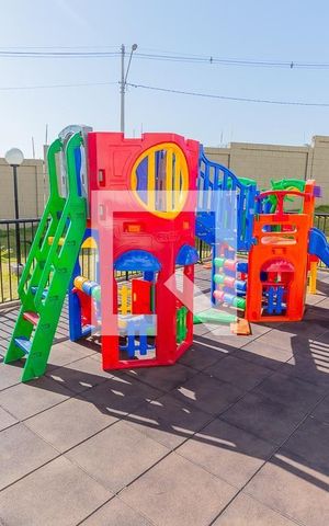 Apartamento à venda com 42m², 2 quartos e 1 vaga Apartamento à venda com 42m², 2 quartos e 1 vagaÁrea comum - Playground