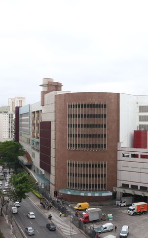 Apartamento para alugar com 28m², 1 quarto e 1 vagaVista