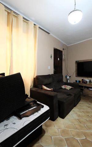 Casa à venda com 122m², 3 quartos e 2 vagasSala
