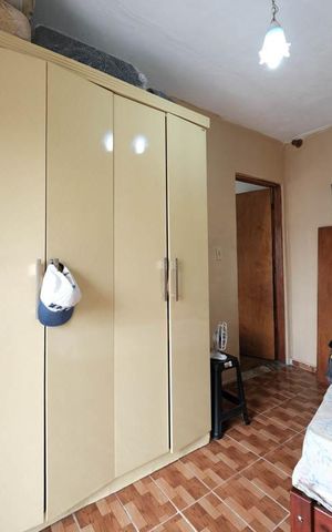 Casa à venda com 122m², 3 quartos e 2 vagasQuarto 3
