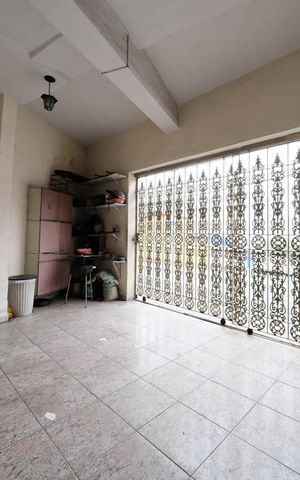 Casa à venda com 122m², 3 quartos e 2 vagasGaragem