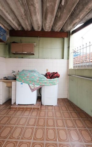 Casa à venda com 122m², 3 quartos e 2 vagasÁrea de Serviço