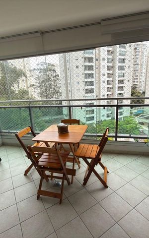 Apartamento para alugar com 94m², 3 quartos e 2 vagas Apartamento para alugar com 94m², 3 quartos e 2 vagasVaranda