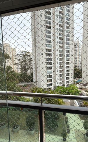 Apartamento para alugar com 94m², 3 quartos e 2 vagas Apartamento para alugar com 94m², 3 quartos e 2 vagasVaranda
