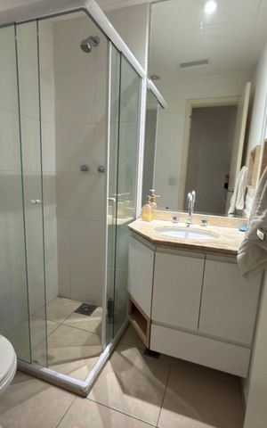 Apartamento para alugar com 94m², 3 quartos e 2 vagas Apartamento para alugar com 94m², 3 quartos e 2 vagasBanheiro 1
