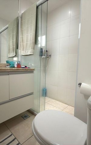 Apartamento para alugar com 94m², 3 quartos e 2 vagas Apartamento para alugar com 94m², 3 quartos e 2 vagasBanheiro 2