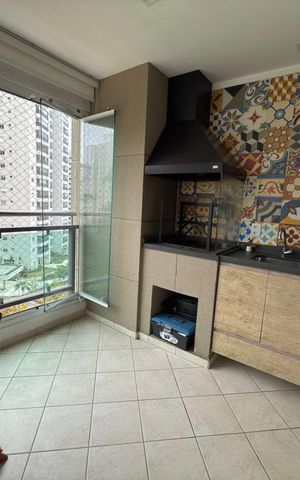 Apartamento para alugar com 94m², 3 quartos e 2 vagas Apartamento para alugar com 94m², 3 quartos e 2 vagasVaranda