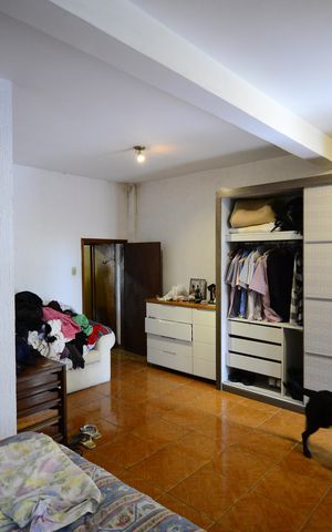 Casa à venda com 248m², 3 quartos e 2 vagasSuíte 2