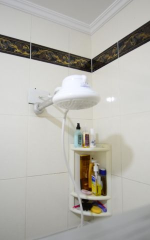 Casa à venda com 248m², 3 quartos e 2 vagasBanheiro Social