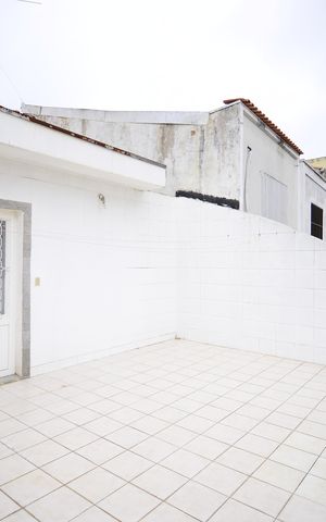 Casa à venda com 248m², 3 quartos e 2 vagasVaranda do Quarto