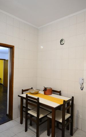 Casa à venda com 248m², 3 quartos e 2 vagasCozinha