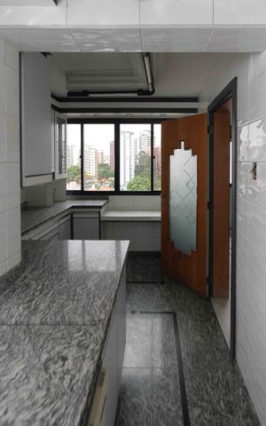 Apartamento à venda com 310m², 3 quartos e 4 vagasCozinha