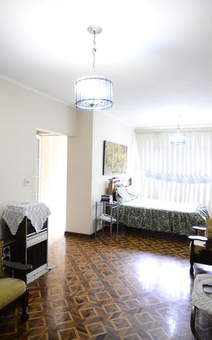 Casa à venda com 320m², 3 quartos e 4 vagasSala
