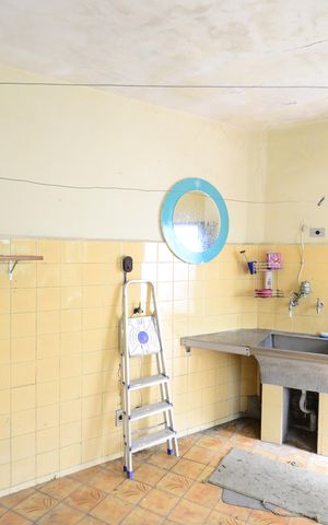 Casa à venda com 320m², 3 quartos e 4 vagasÁrea de Serviço