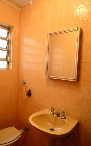 Casa à venda com 320m², 3 quartos e 4 vagasLavabo