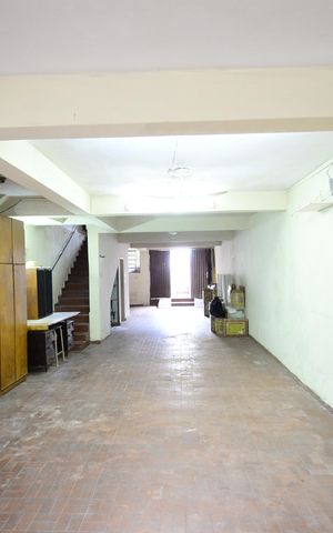 Casa à venda com 320m², 3 quartos e 4 vagasÁrea Externa