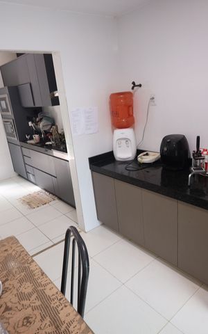Casa à venda com 138m², 3 quartos e 2 vagasCozinha