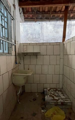 Casa à venda com 100m², 3 quartos e 2 vagas Casa à venda com 100m², 3 quartos e 2 vagasÁrea de Serviço