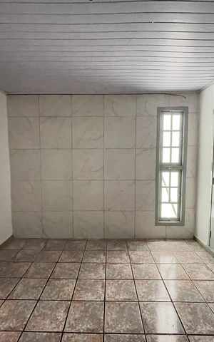 Casa à venda com 100m², 3 quartos e 2 vagas Casa à venda com 100m², 3 quartos e 2 vagasQuarto 1