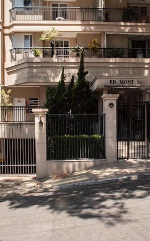 Apartamento à venda com 69m², 2 quartos e 1 vagaFachada