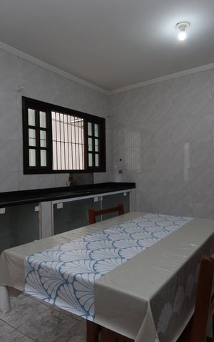 Casa à venda com 195m², 3 quartos e 2 vagasCozinha