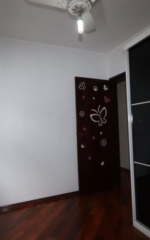 Casa à venda com 195m², 3 quartos e 2 vagasQuarto 3