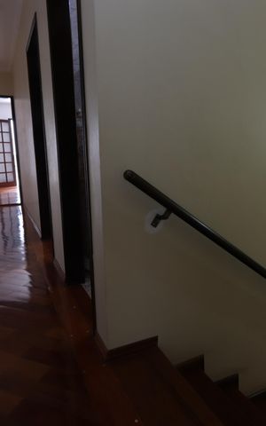 Casa à venda com 195m², 3 quartos e 2 vagasCorredor