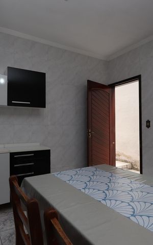 Casa à venda com 195m², 3 quartos e 2 vagasCozinha