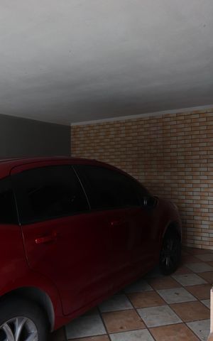 Casa à venda com 195m², 3 quartos e 2 vagasGaragem