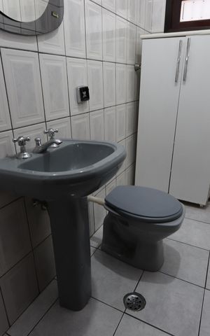 Casa à venda com 195m², 3 quartos e 2 vagasBanheiro Social 2